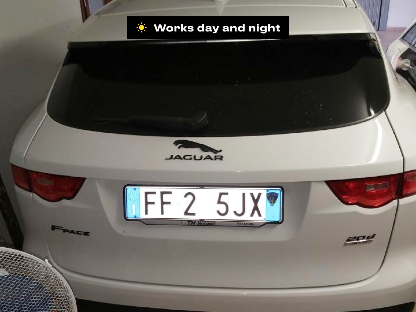 Autocollant pour plaques d'immatriculation Swiss - Symbole "4"